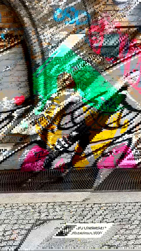 ormosheee ormosheee archive image