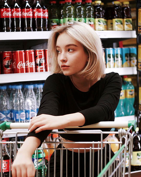 veroni22ka instagram image archive image