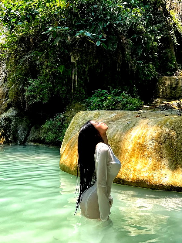 lyhythuedoxinh instagram image archive image
