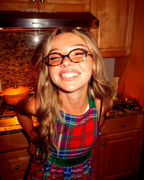 whoisbrisummers instagram image archive image