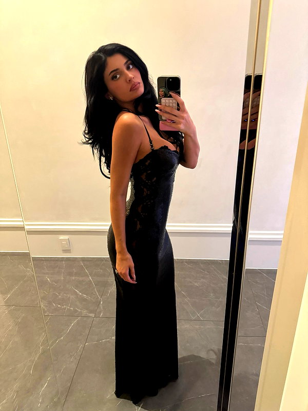 kyliejenner instagram image archive image
