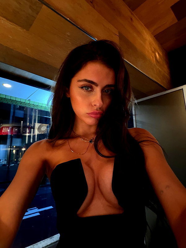 laurenhamden instagram image archive image
