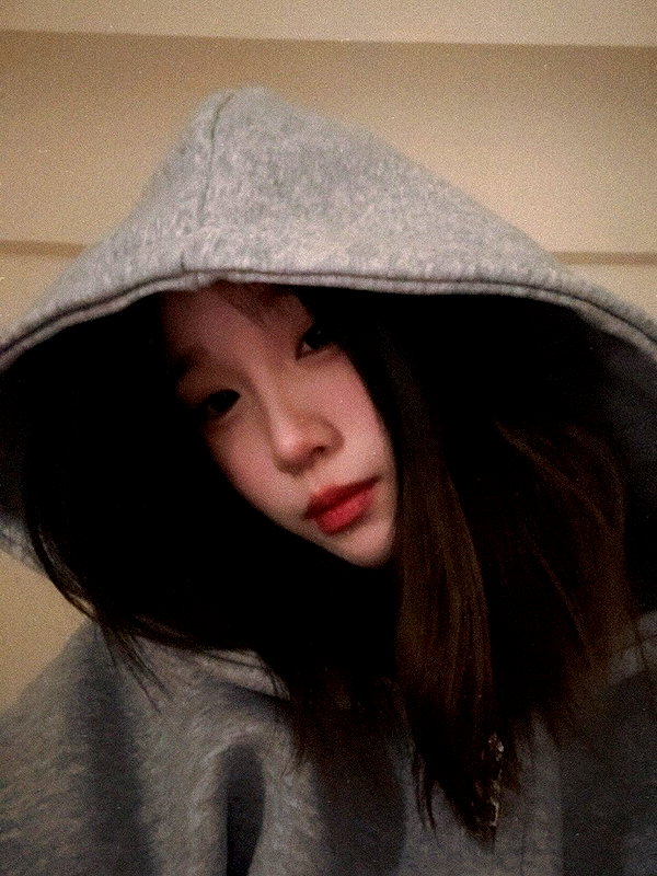 roure.yun instagram image archive image
