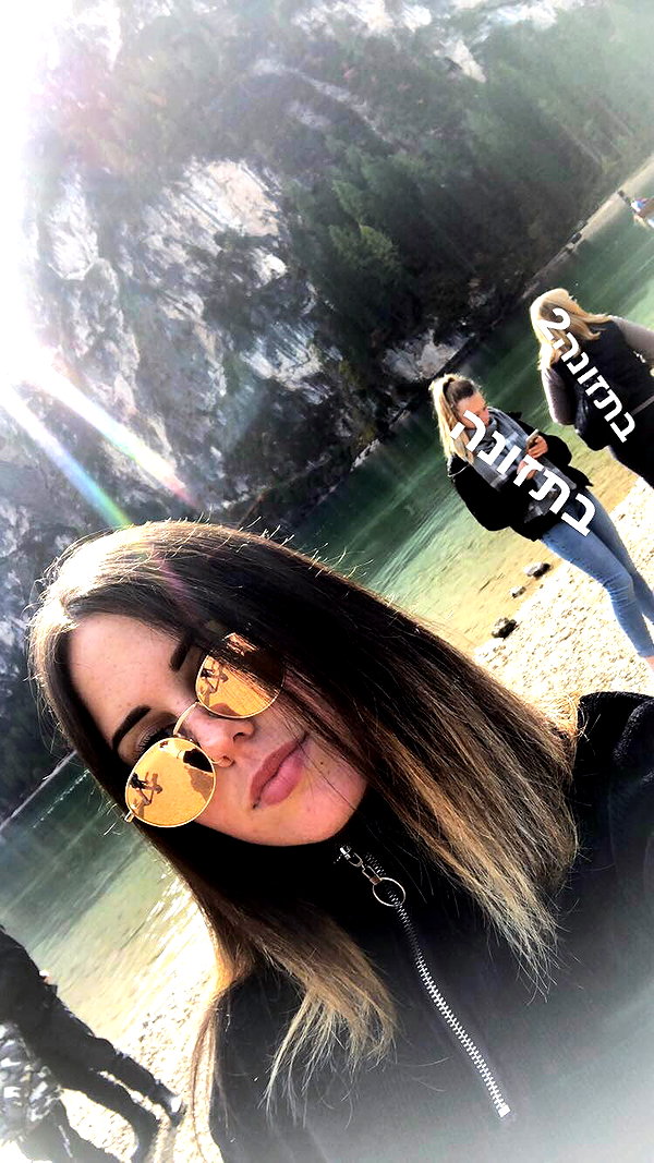nicole.shpo instagram image archive image