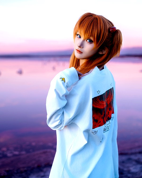 miee_cos instagram image archive image