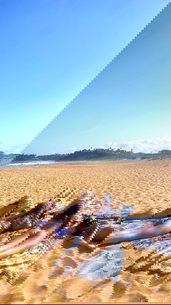 ellamwatts_ ellamwatts_ archive image