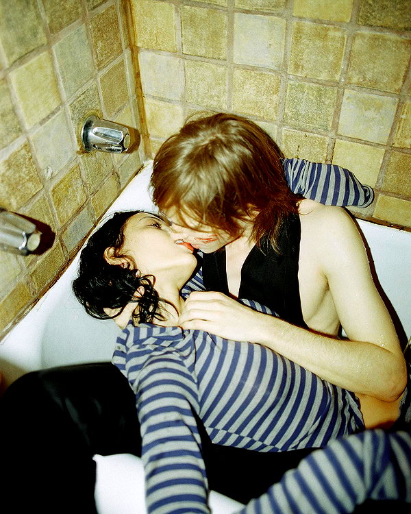 leonanaomii instagram image archive image