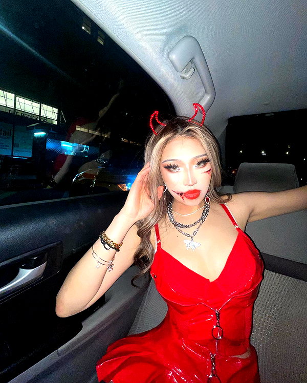 n.nina666 instagram image archive image