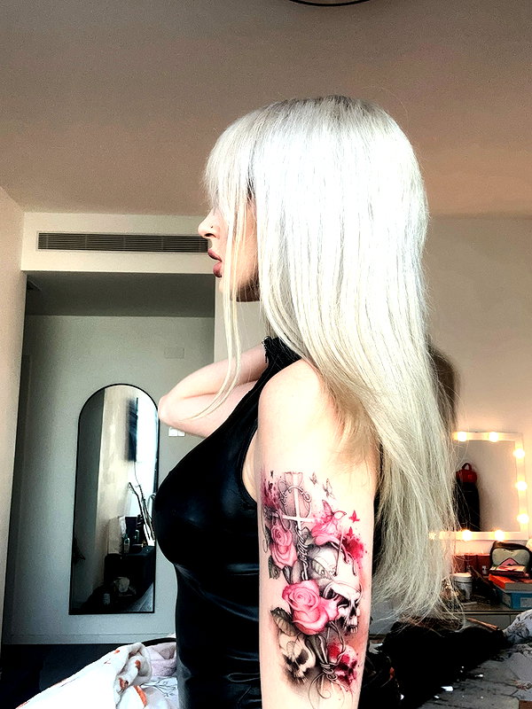 noyaislilith333 instagram image archive image