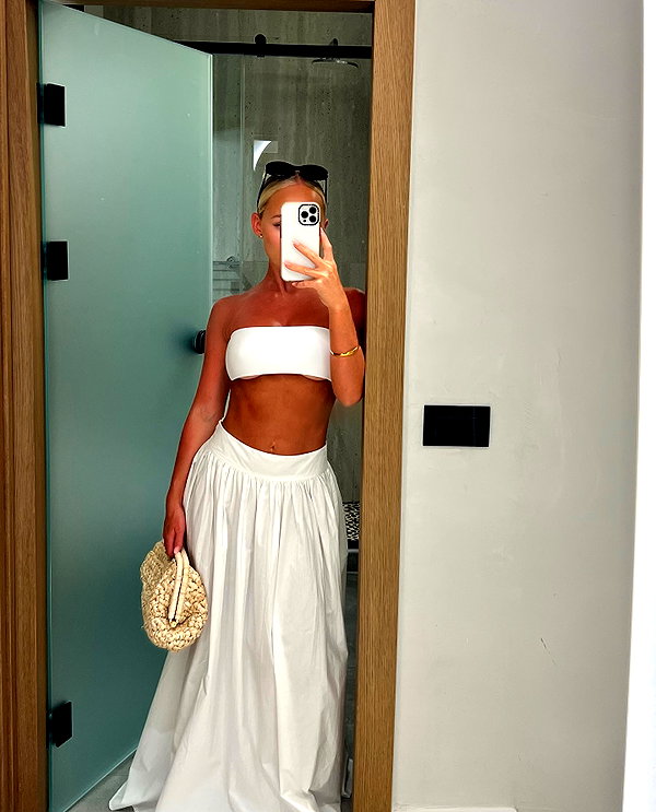 allieauton instagram image archive image