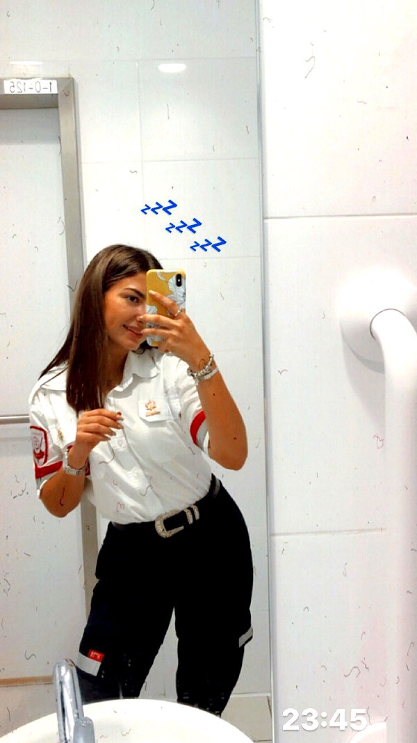 viki_dominev instagram image archive image