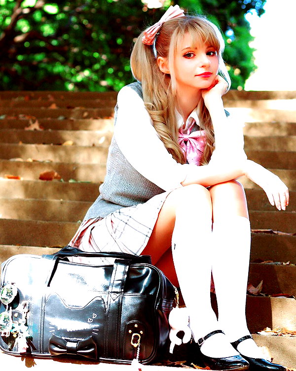 peachmilky_ instagram image archive image