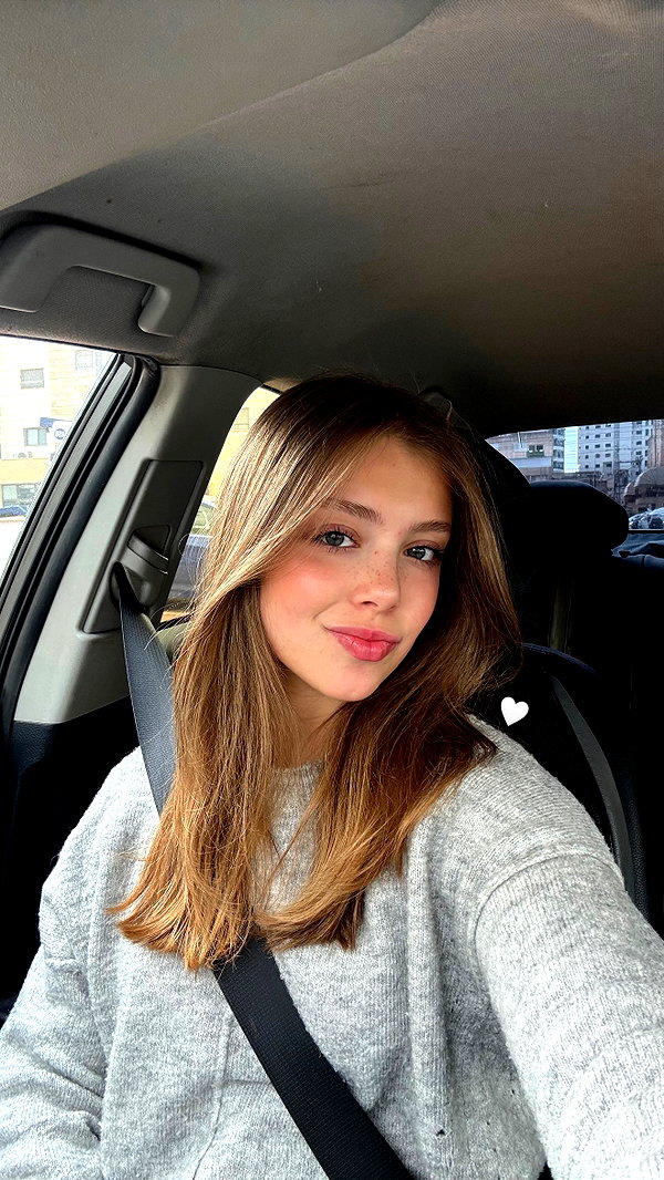 mishel_d_ instagram image archive image