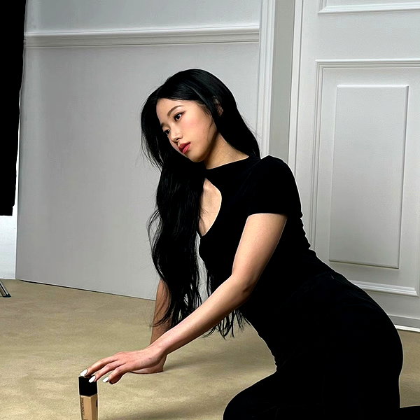 zuhazana instagram image archive image