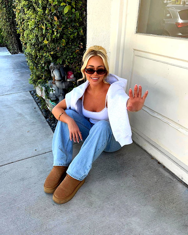 allieauton instagram image archive image
