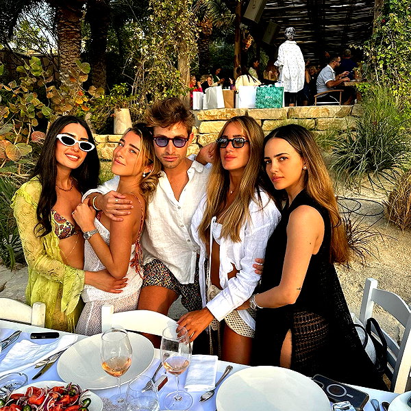 annezivi instagram image archive image