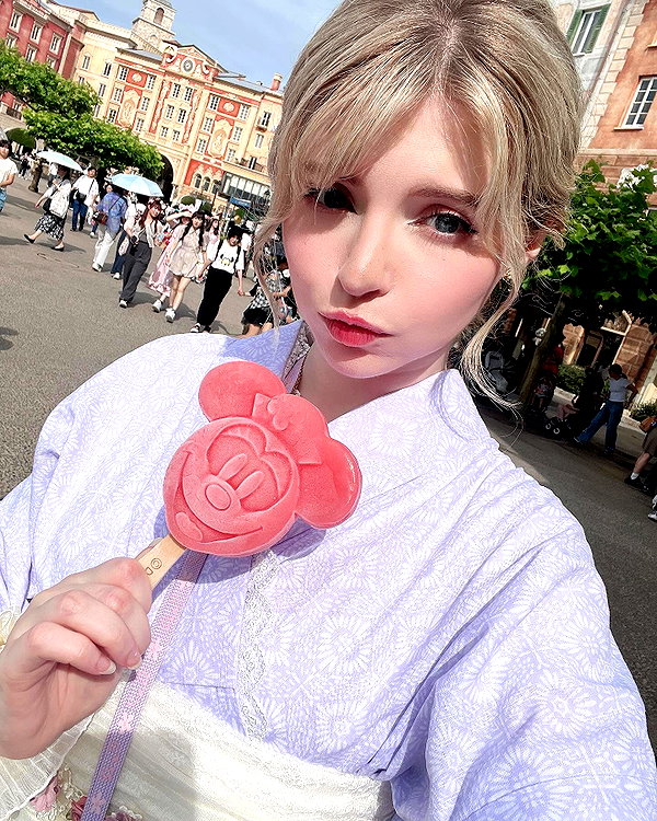 peachmilky_ instagram image archive image
