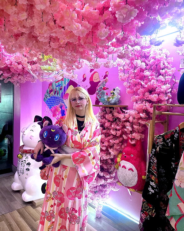 lulymakima instagram image archive image