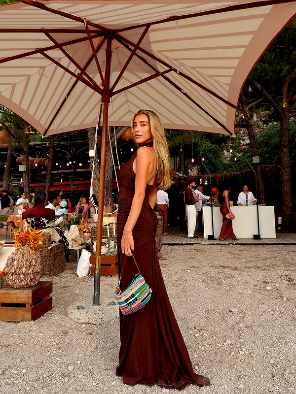 annezivi instagram image archive image