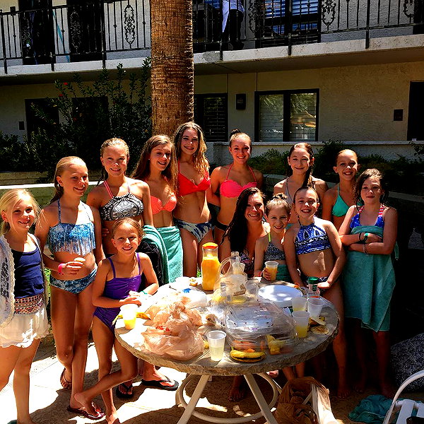 ellianawalmsley instagram image archive image