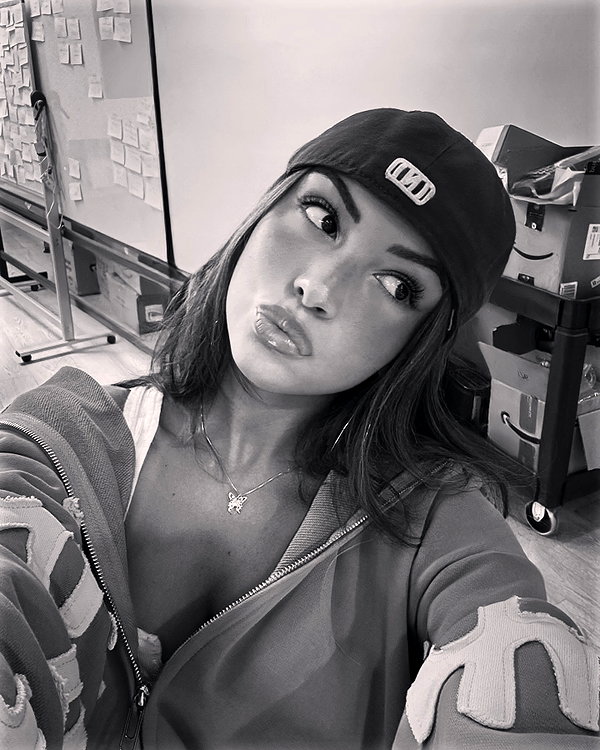 gabimfmoura instagram image archive image
