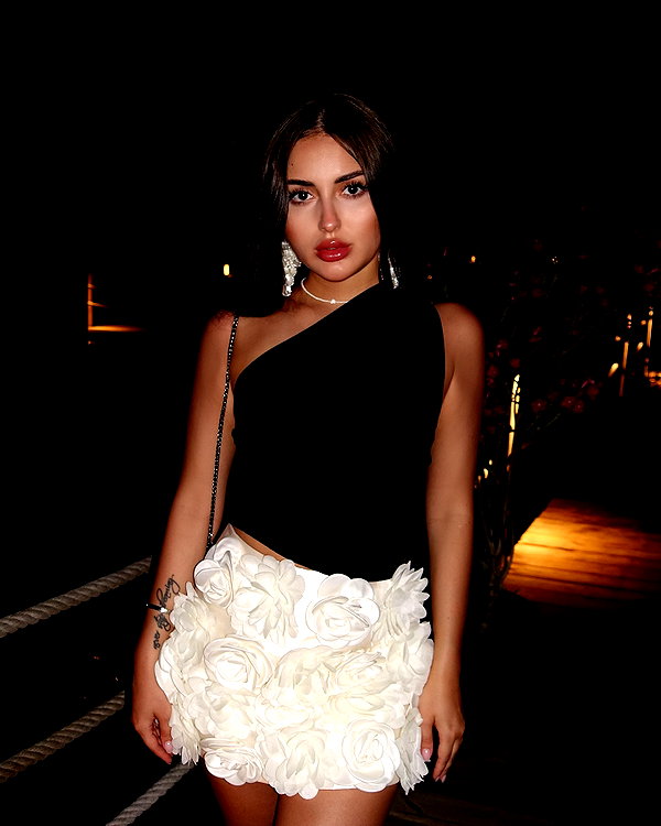 alishevs instagram image archive image