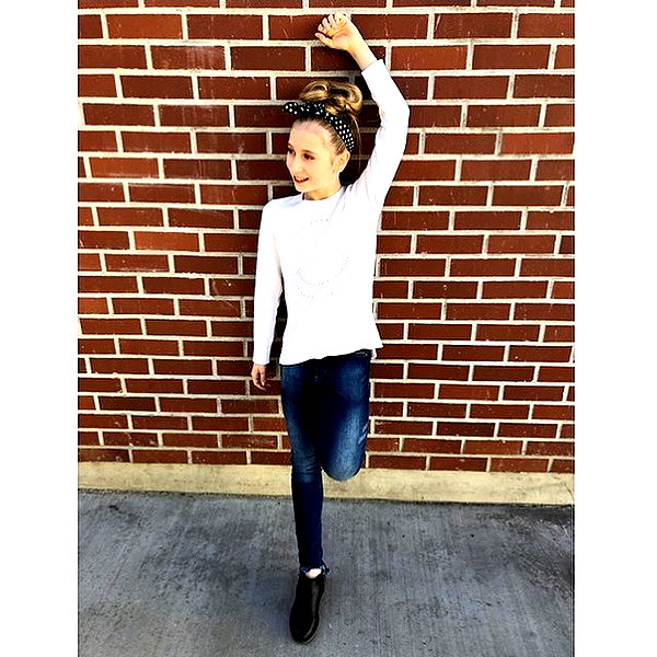 ellianawalmsley instagram image archive image