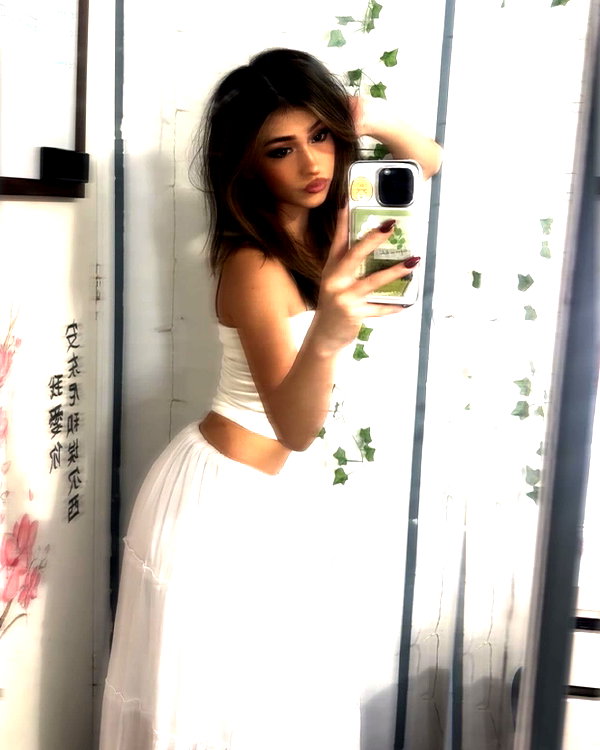 elliemvvnn instagram image archive image