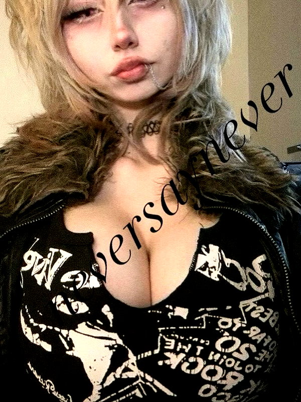 felinaaxi instagram image archive image