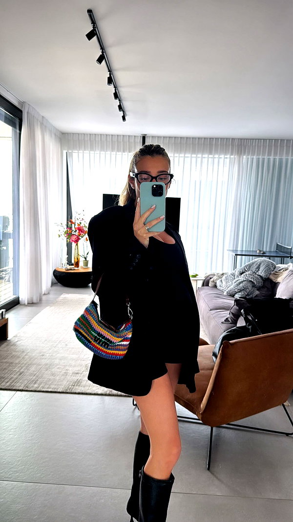 annezivi instagram image archive image