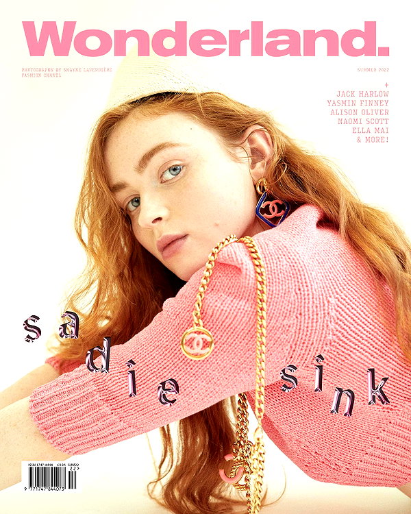 sadiesink_ instagram image archive image