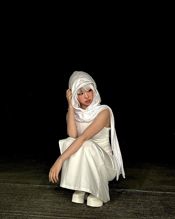 02.05sy instagram image archive image