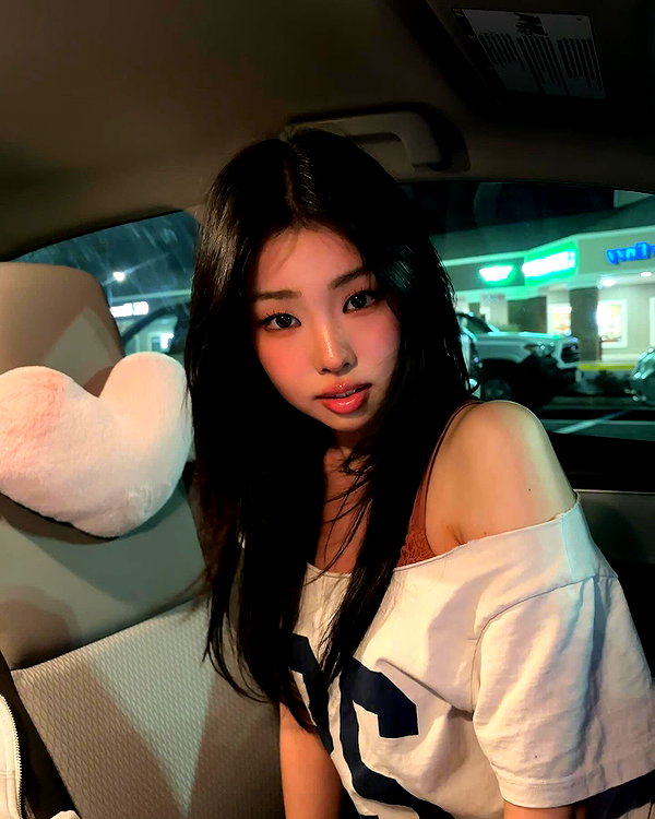 02.05sy instagram image archive image