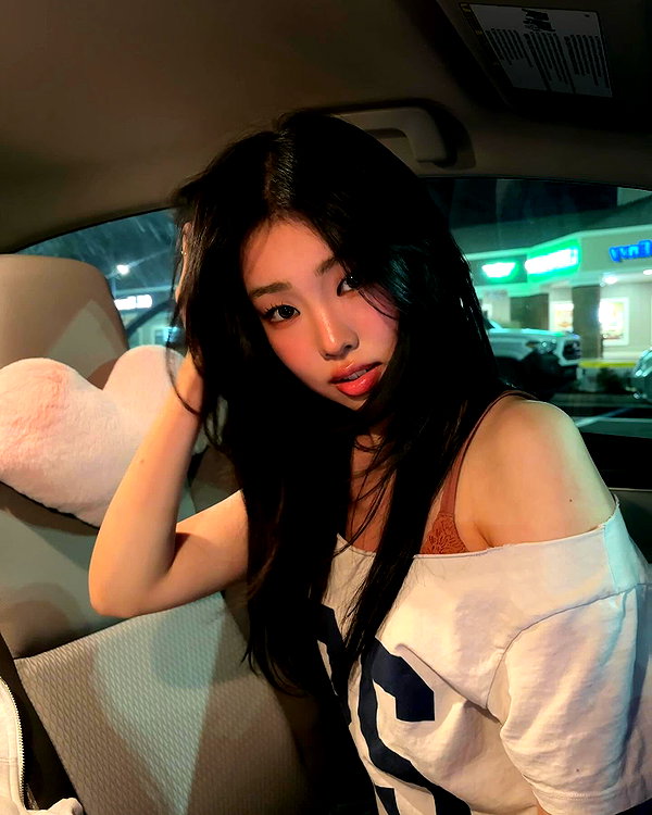 02.05sy instagram image archive image