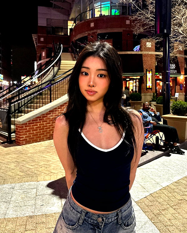 02.05sy instagram image archive image