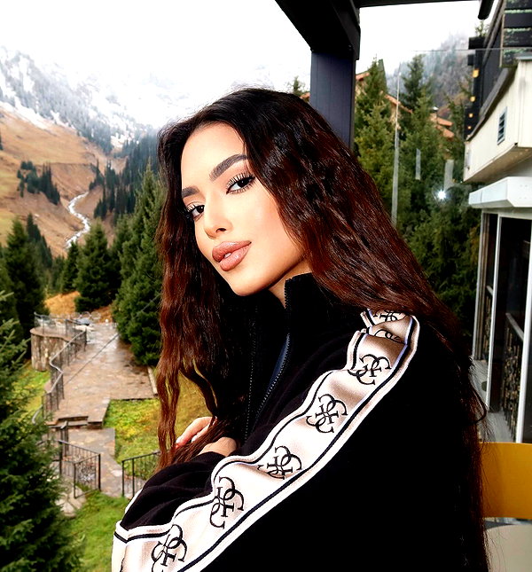 1ssakova instagram image archive image