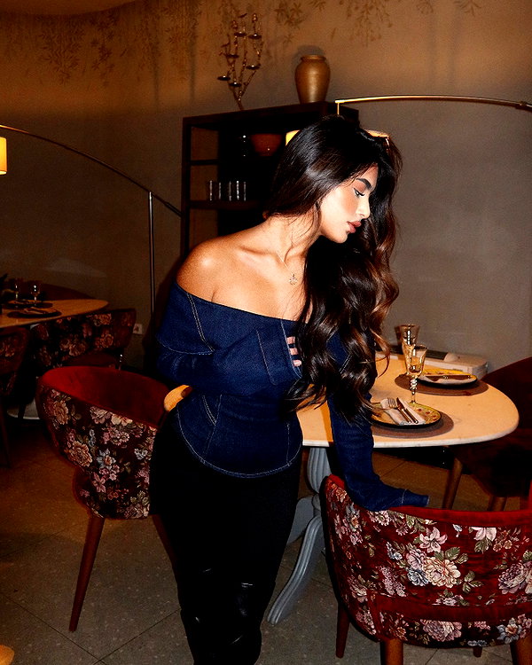 1ssakova instagram image archive image