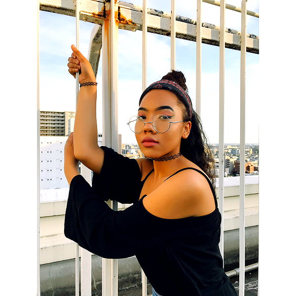 3liyen_ instagram image archive image