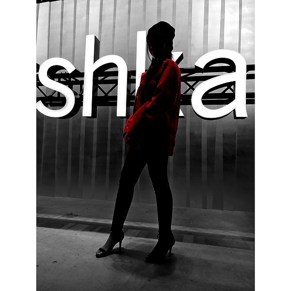 3liyen_ instagram image archive image