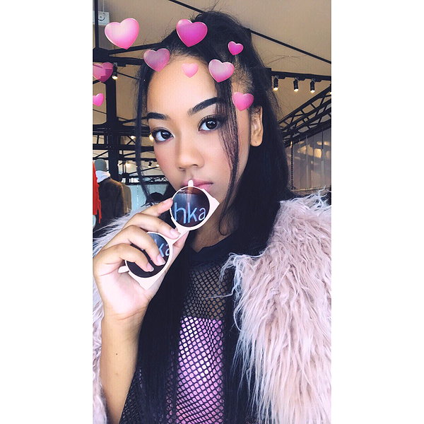 3liyen_ instagram image archive image