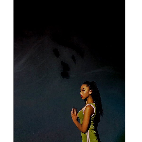 3liyen_ instagram image archive image