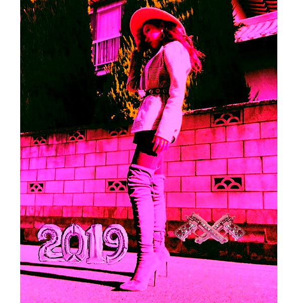 3liyen_ instagram image archive image