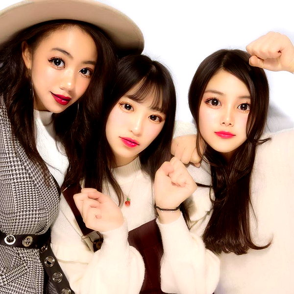 3liyen_ instagram image archive image