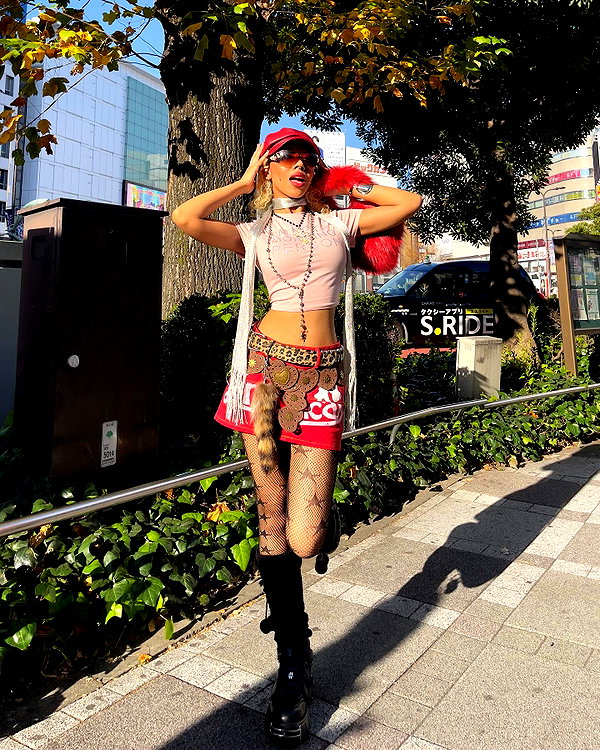3liyen_ instagram image archive image
