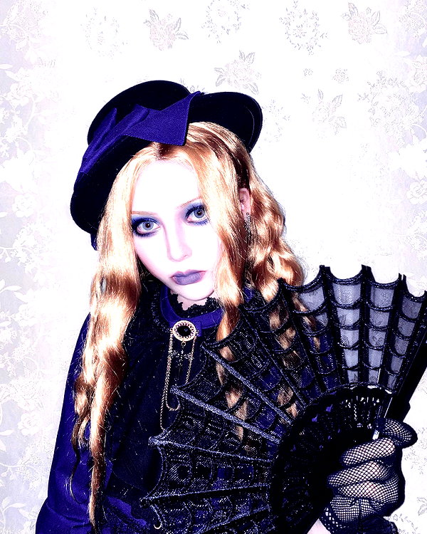 7antica9 instagram image archive image