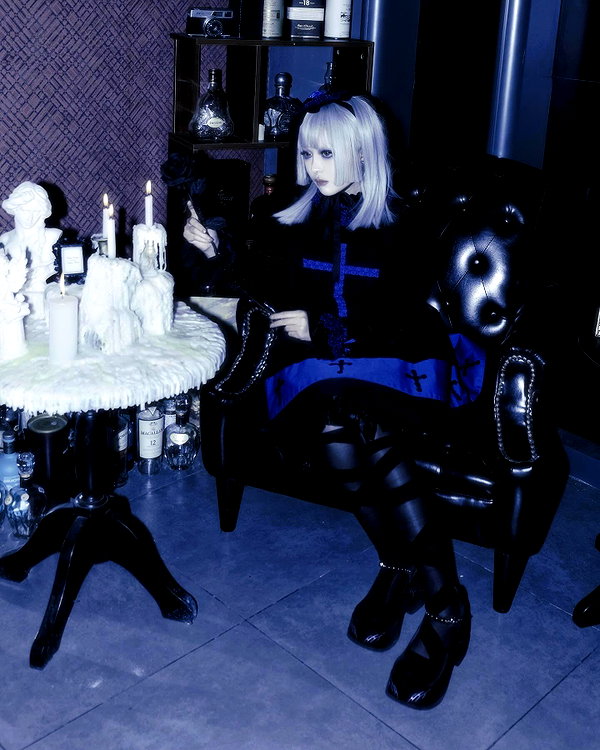 7antica9 instagram image archive image