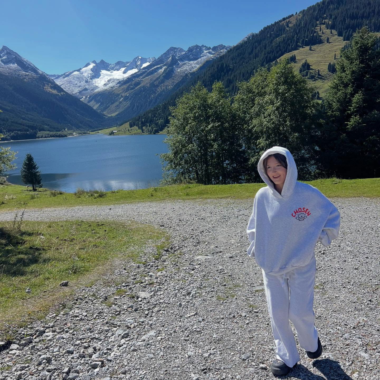 888r0mee instagram image archive image