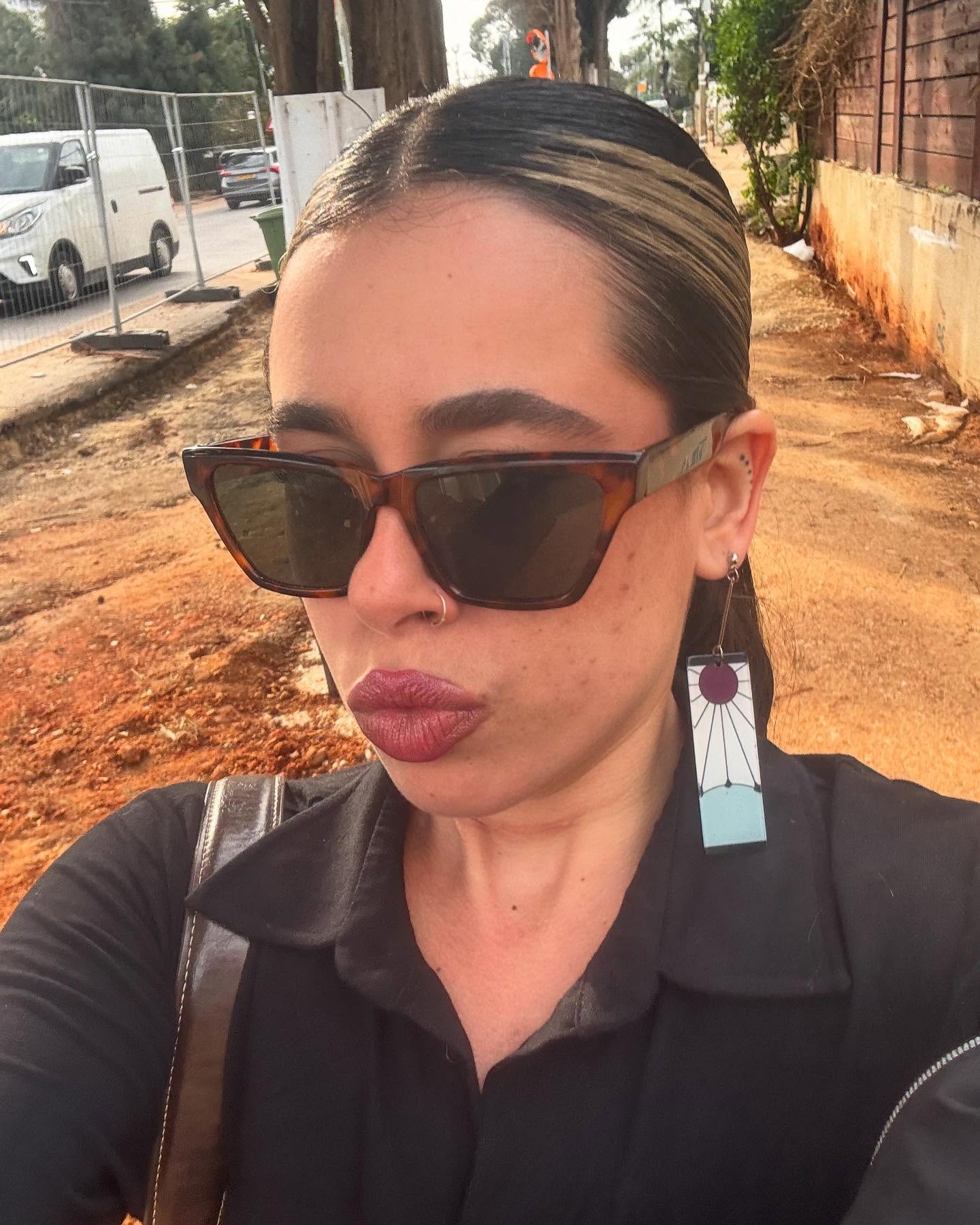 ___shachar instagram image archive image