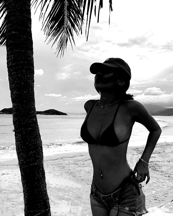 __qq16 instagram image archive image