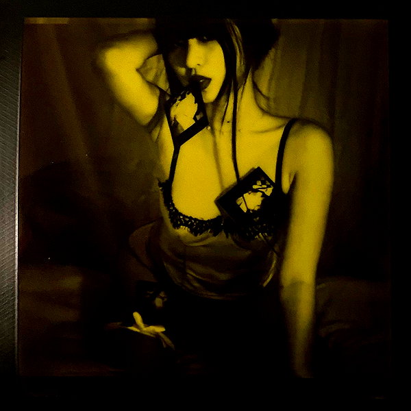__qq16 instagram image archive image